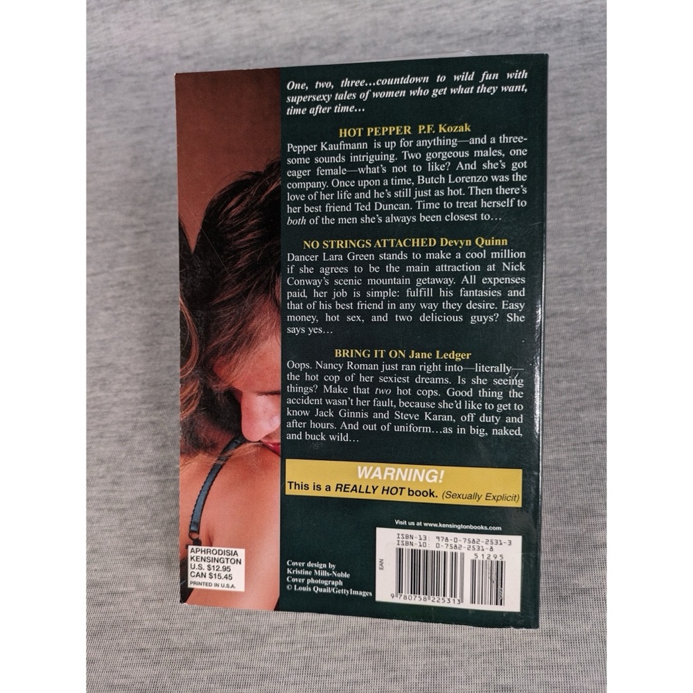 Multiple Authors: Trio (Paperback) - Picture 3 of 4
